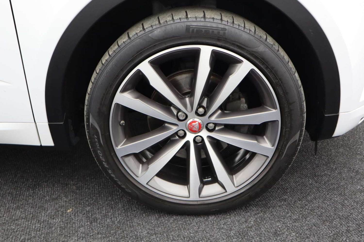 Used Jaguar E-Pace 2018 for sale - 76182624: Photo 48