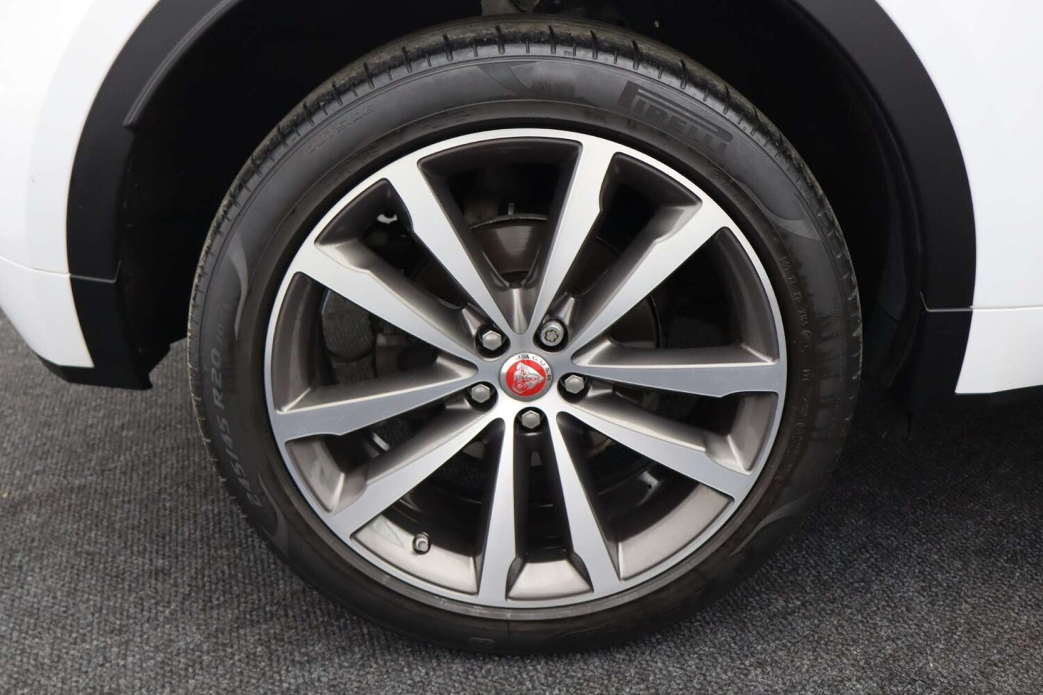 Used Jaguar E-Pace 2018 for sale - 76182624: Photo 49