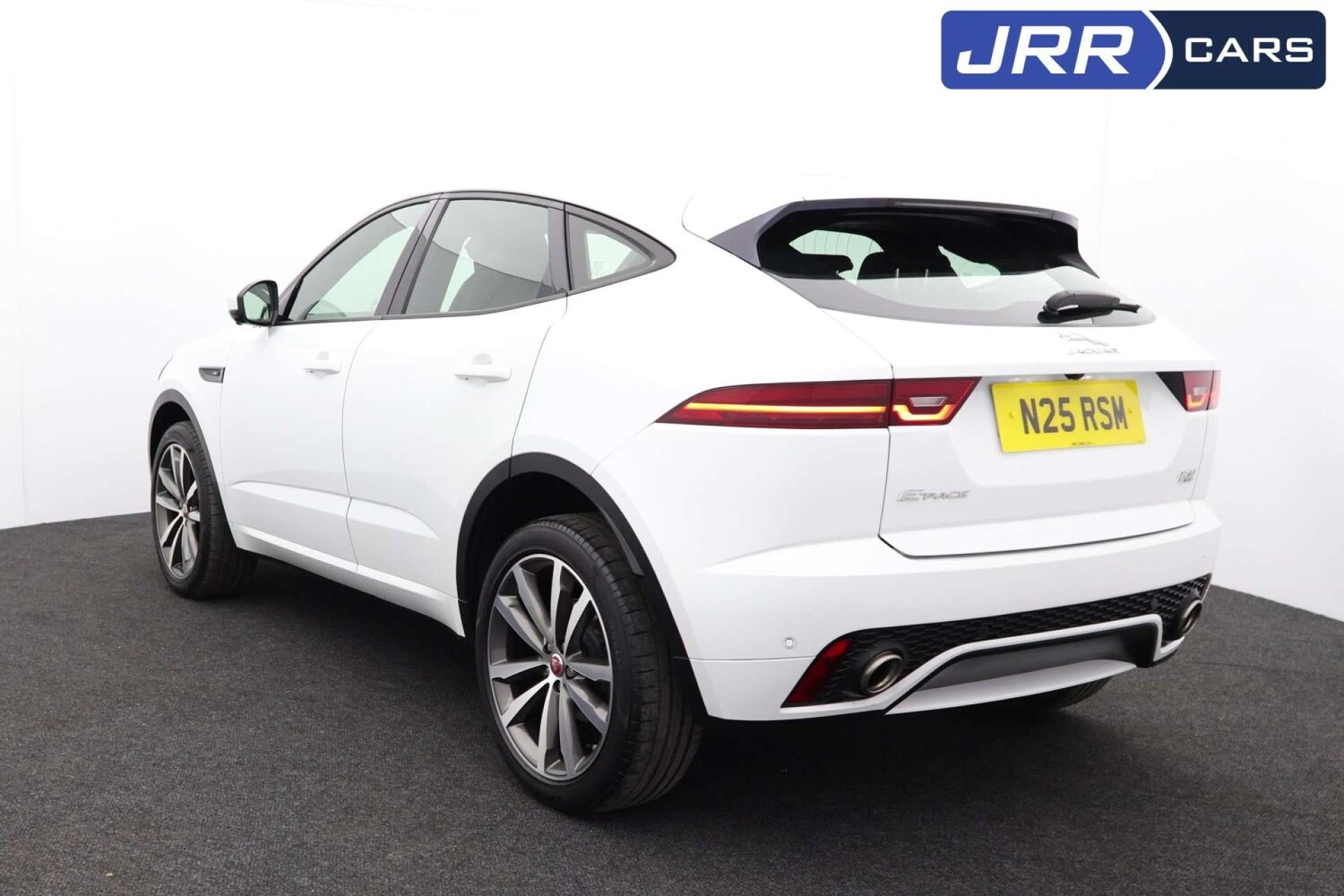 Used Jaguar E-Pace 2018 for sale - 76182624: Photo 9