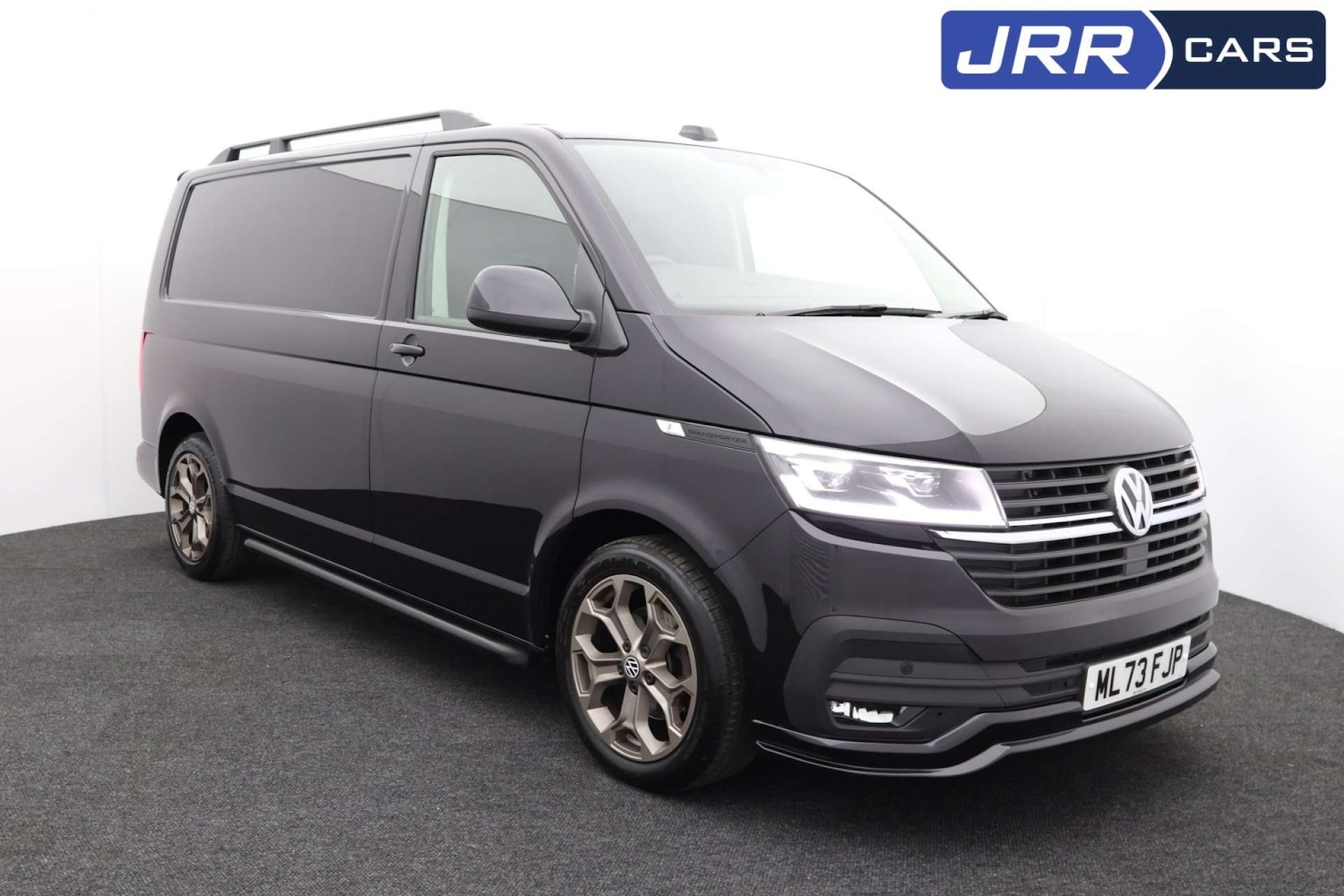 Used Volkswagen Transporter 2023 for sale - 76182720: Photo 1