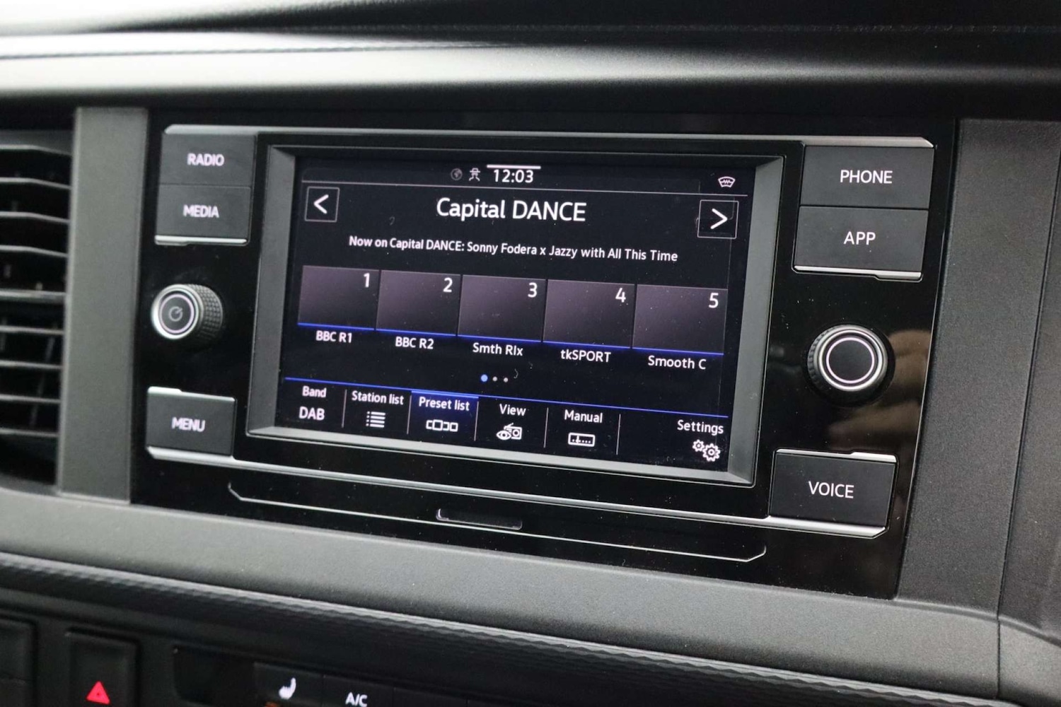 Used Volkswagen Transporter 2023 for sale - 76182720: Photo 13