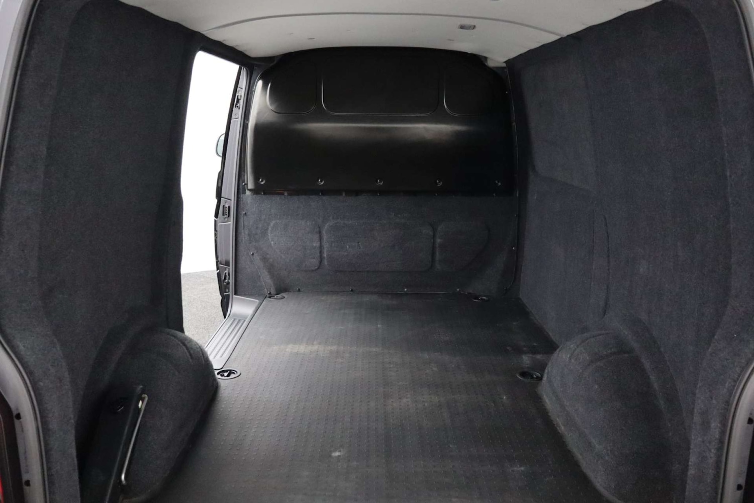 Used Volkswagen Transporter 2023 for sale - 76182720: Photo 24