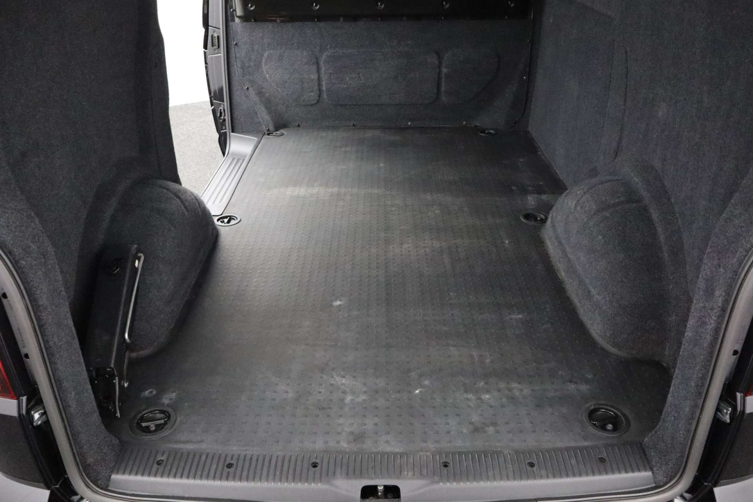 Used Volkswagen Transporter 2023 for sale - 76182720: Photo 26