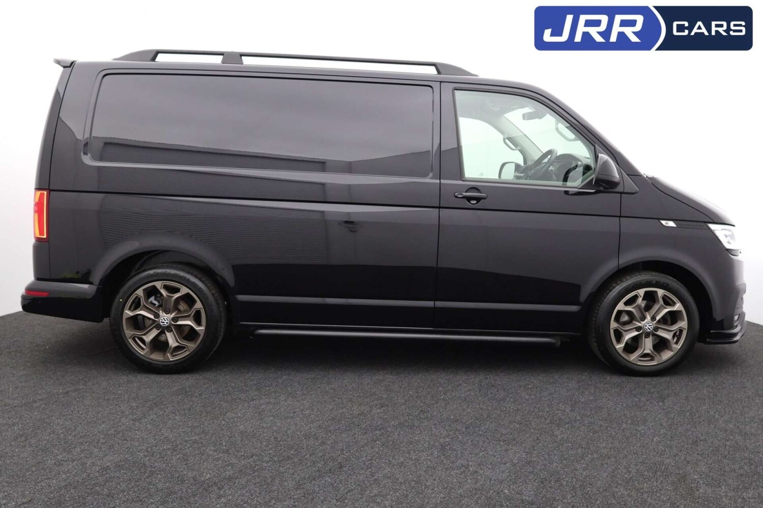 Used Volkswagen Transporter 2023 for sale - 76182720: Photo 3