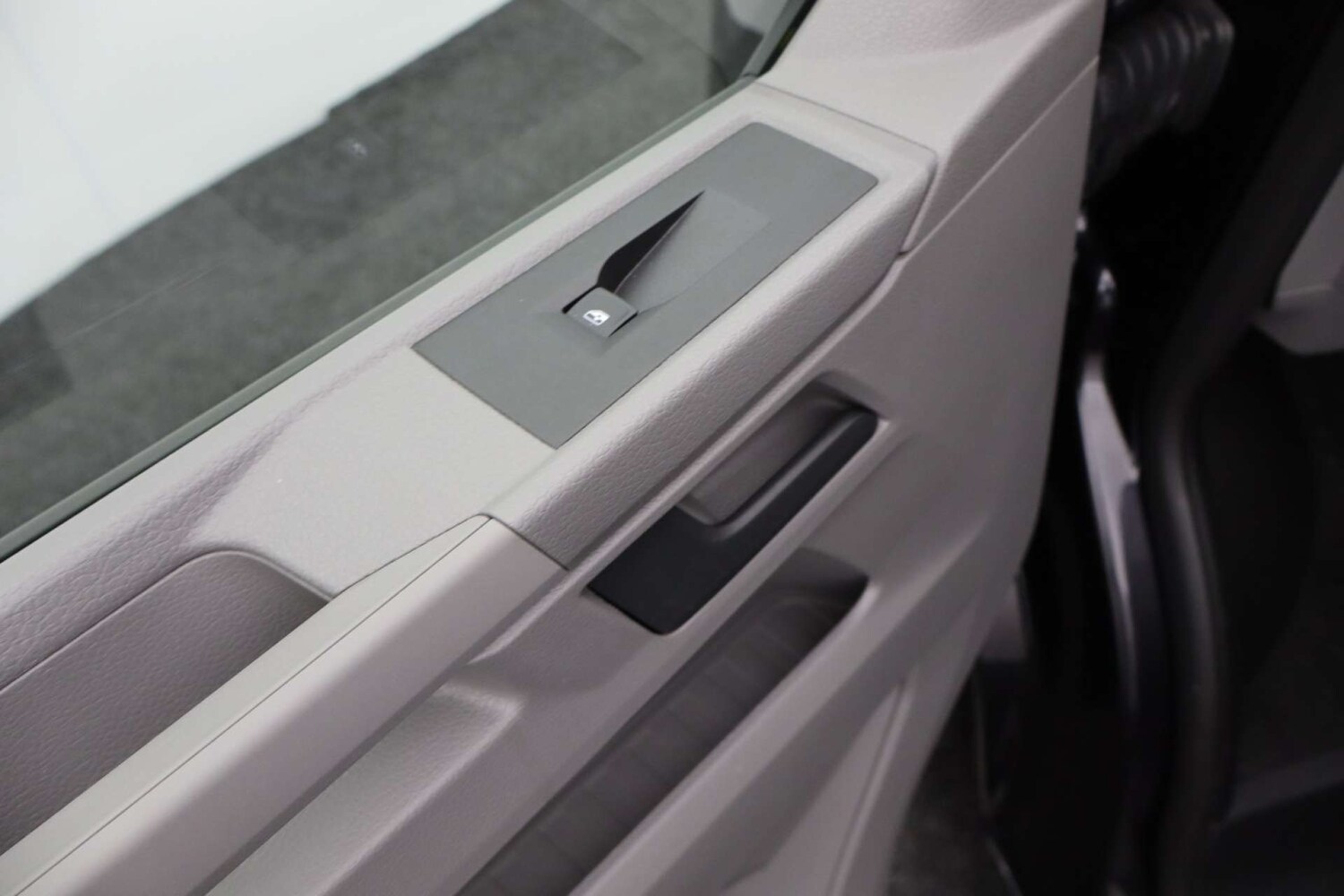 Used Volkswagen Transporter 2023 for sale - 76182720: Photo 39