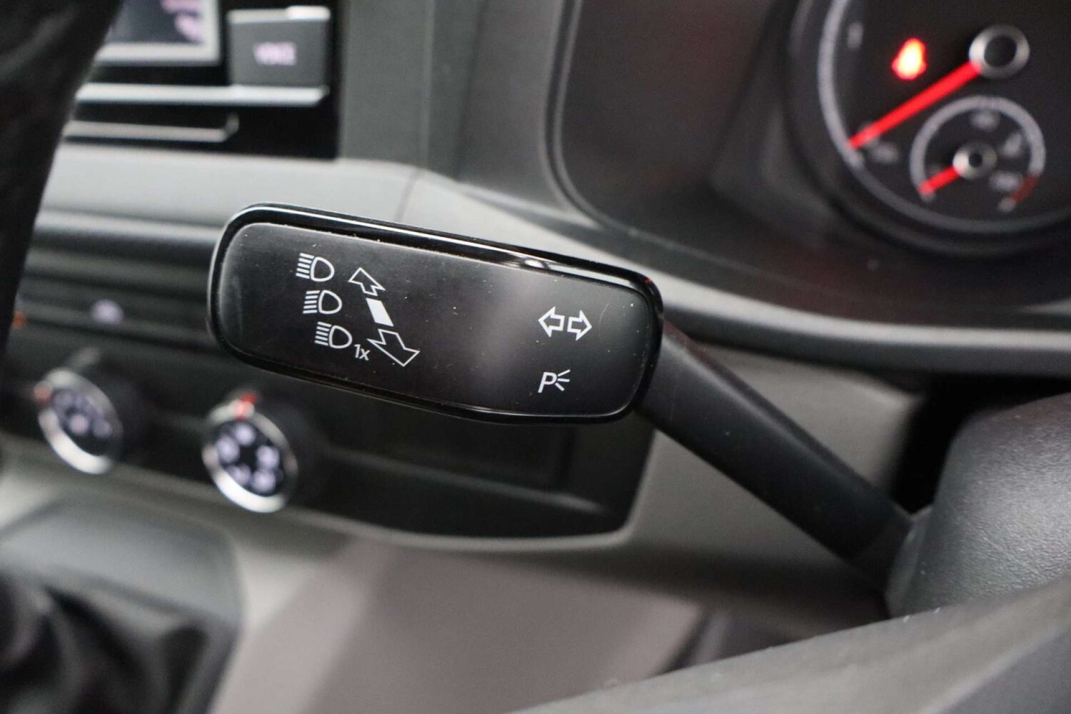 Used Volkswagen Transporter 2023 for sale - 76182720: Photo 42