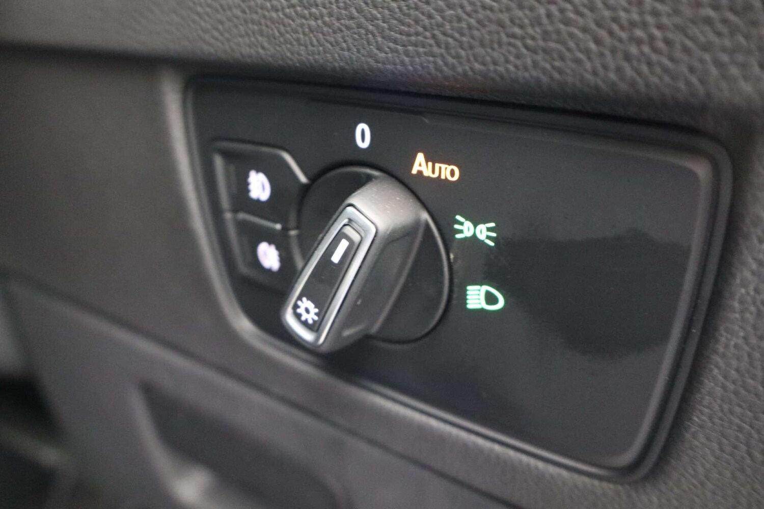 Used Volkswagen Passat 2023 for sale - 76601850: Photo 24