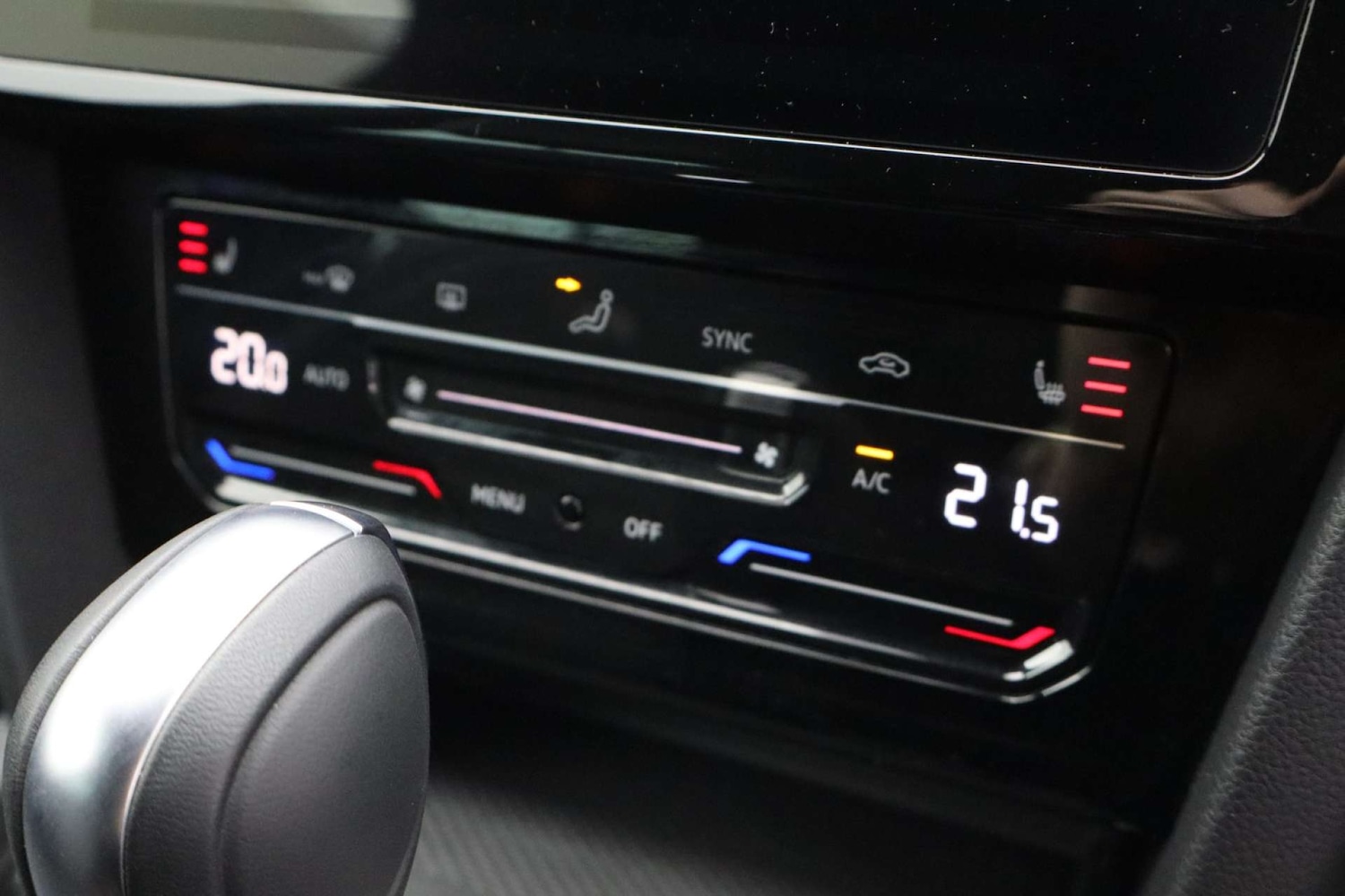 Used Volkswagen Passat 2023 for sale - 76601850: Photo 36