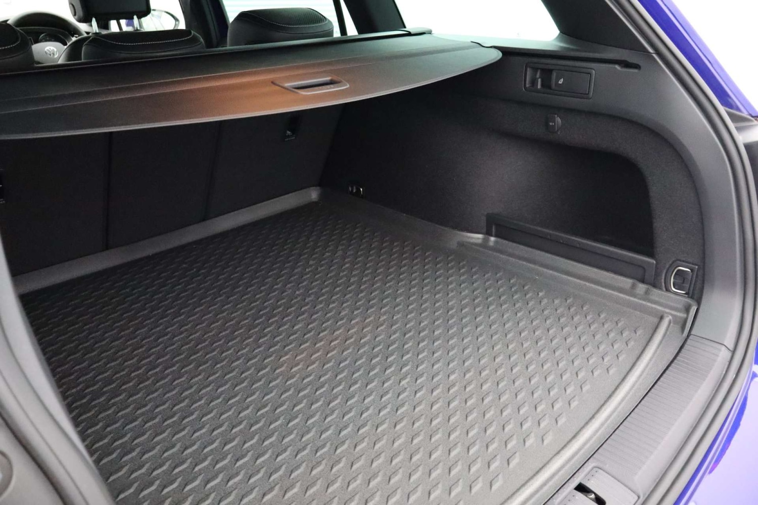 Used Volkswagen Passat 2023 for sale - 76601850: Photo 49