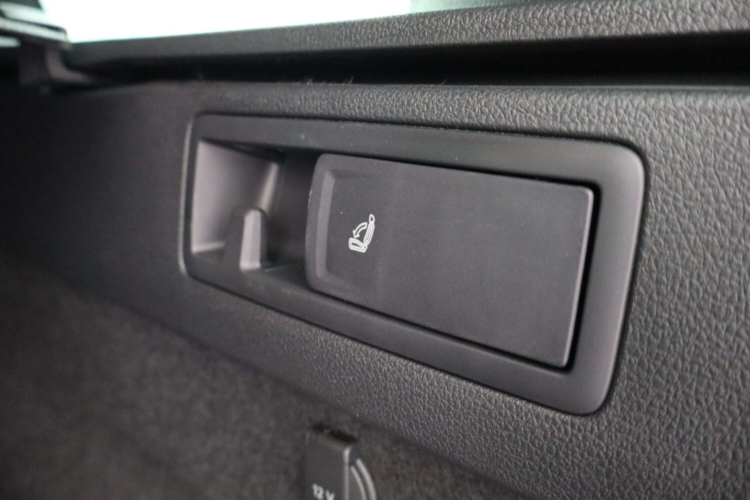 Used Volkswagen Passat 2023 for sale - 76601850: Photo 50