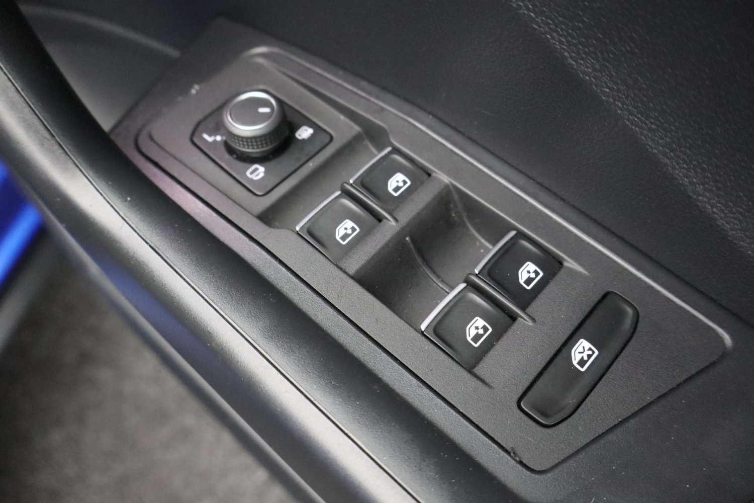 Used Volkswagen T-Roc 2018 for sale - 76694788: Photo 19