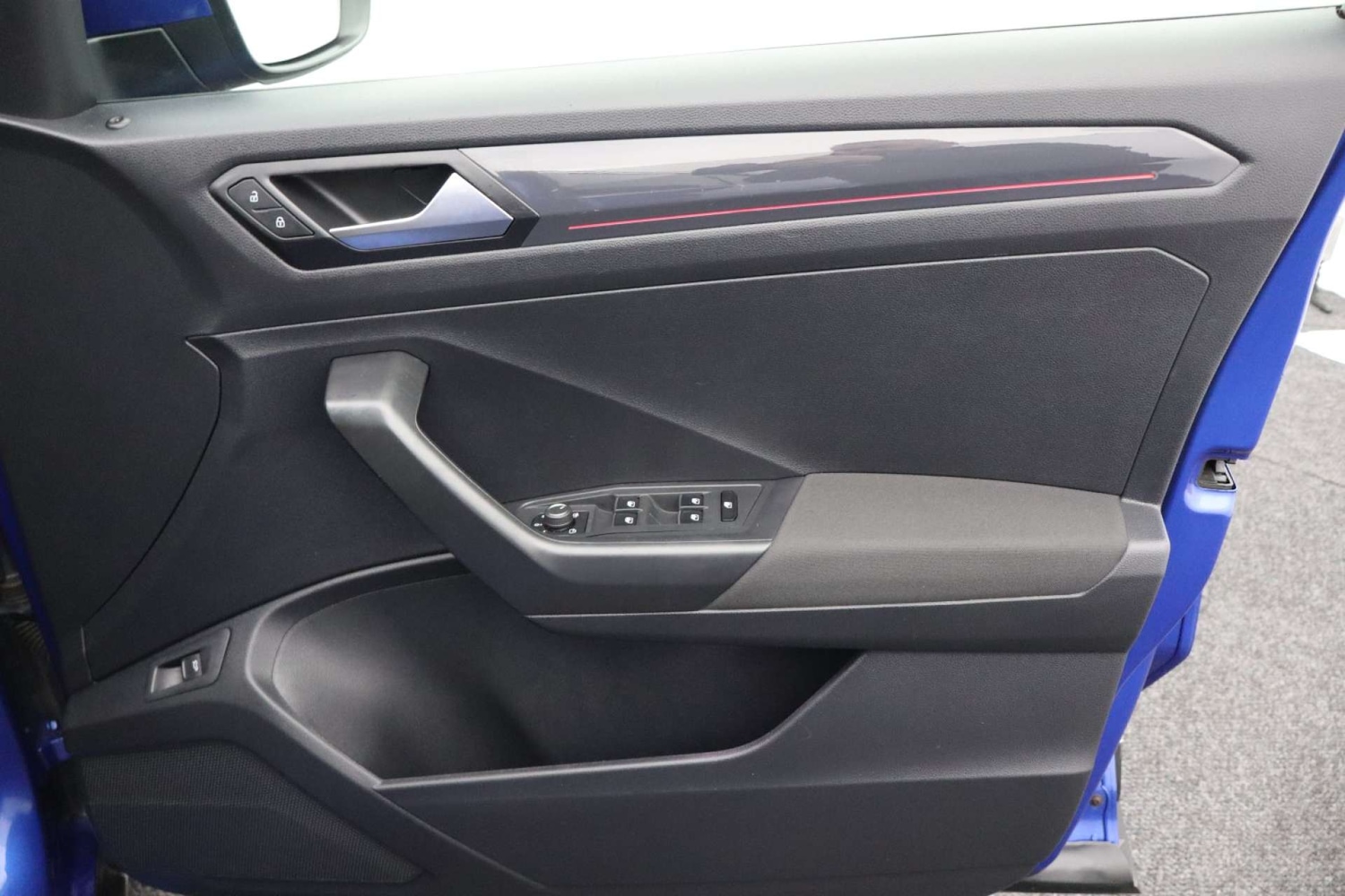 Used Volkswagen T-Roc 2018 for sale - 76694788: Photo 29