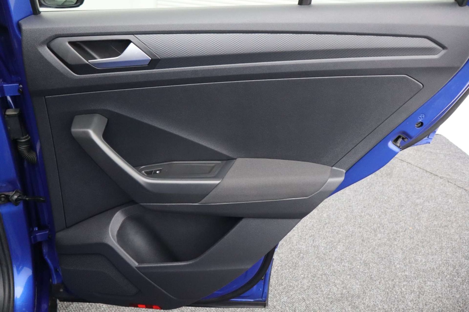 Used Volkswagen T-Roc 2018 for sale - 76694788: Photo 30