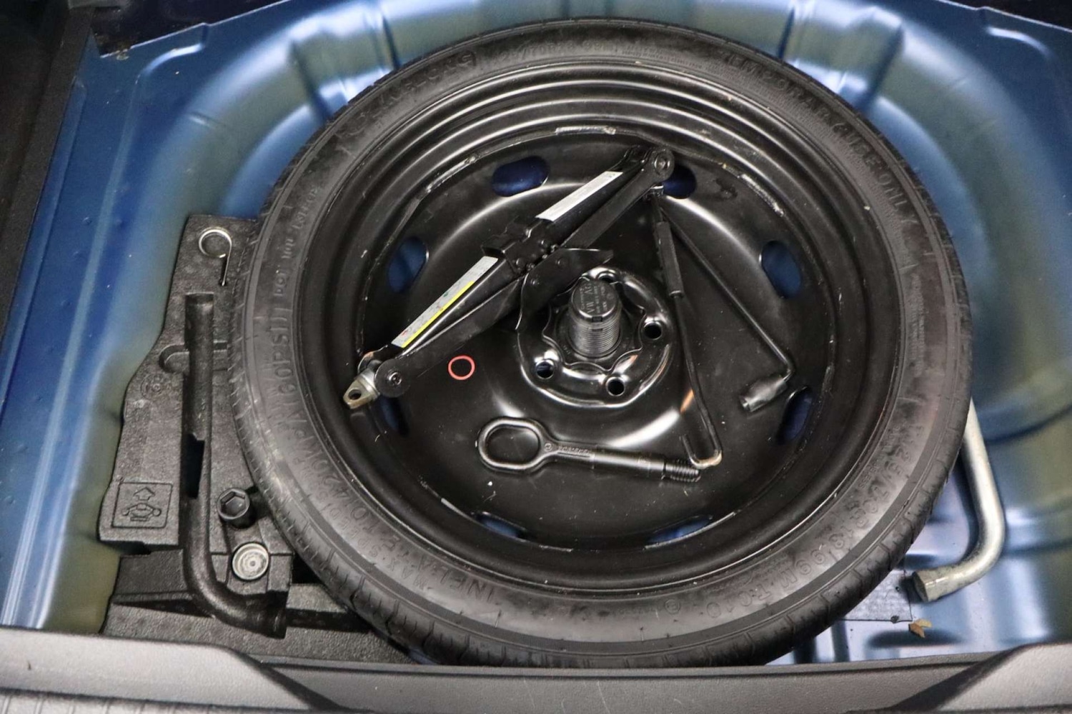 Used Volkswagen T-Roc 2018 for sale - 76694788: Photo 38