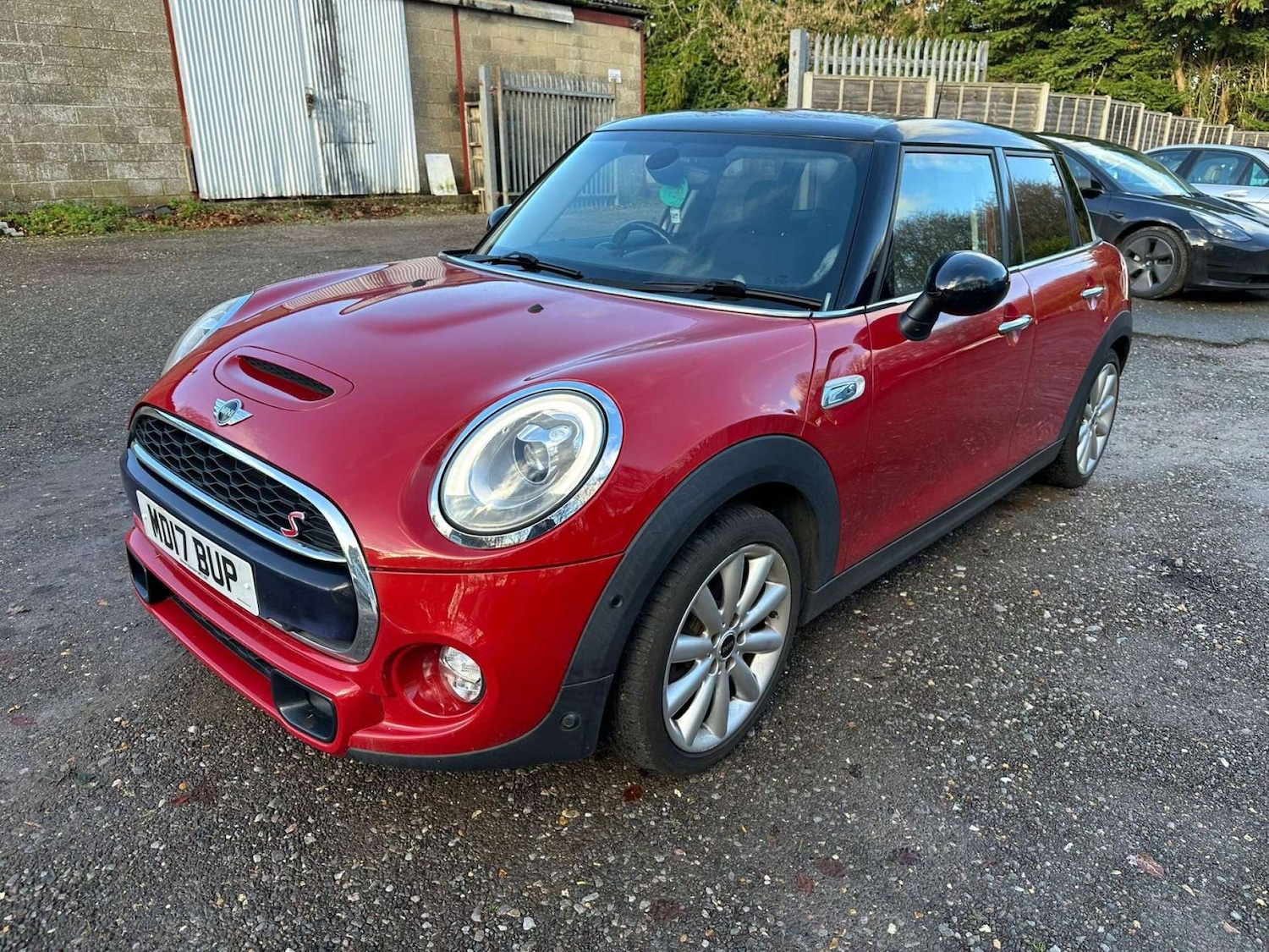 Used MINI Hatch 2017 for sale - 76919199: Photo 1