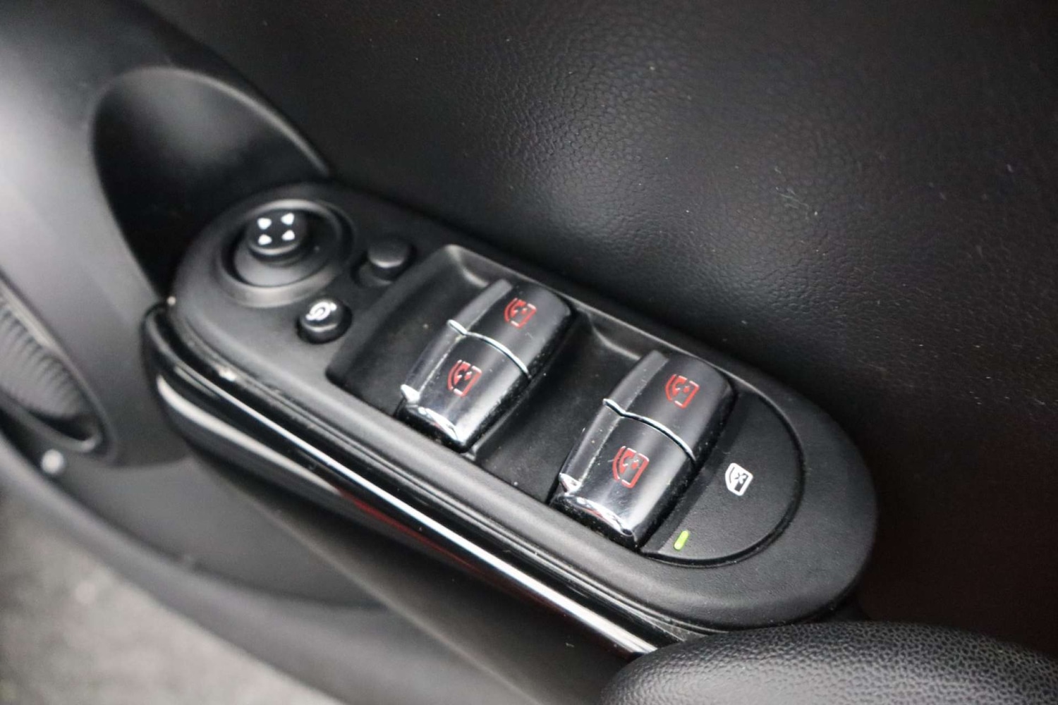 Used MINI Hatch 2017 for sale - 76919199: Photo 18