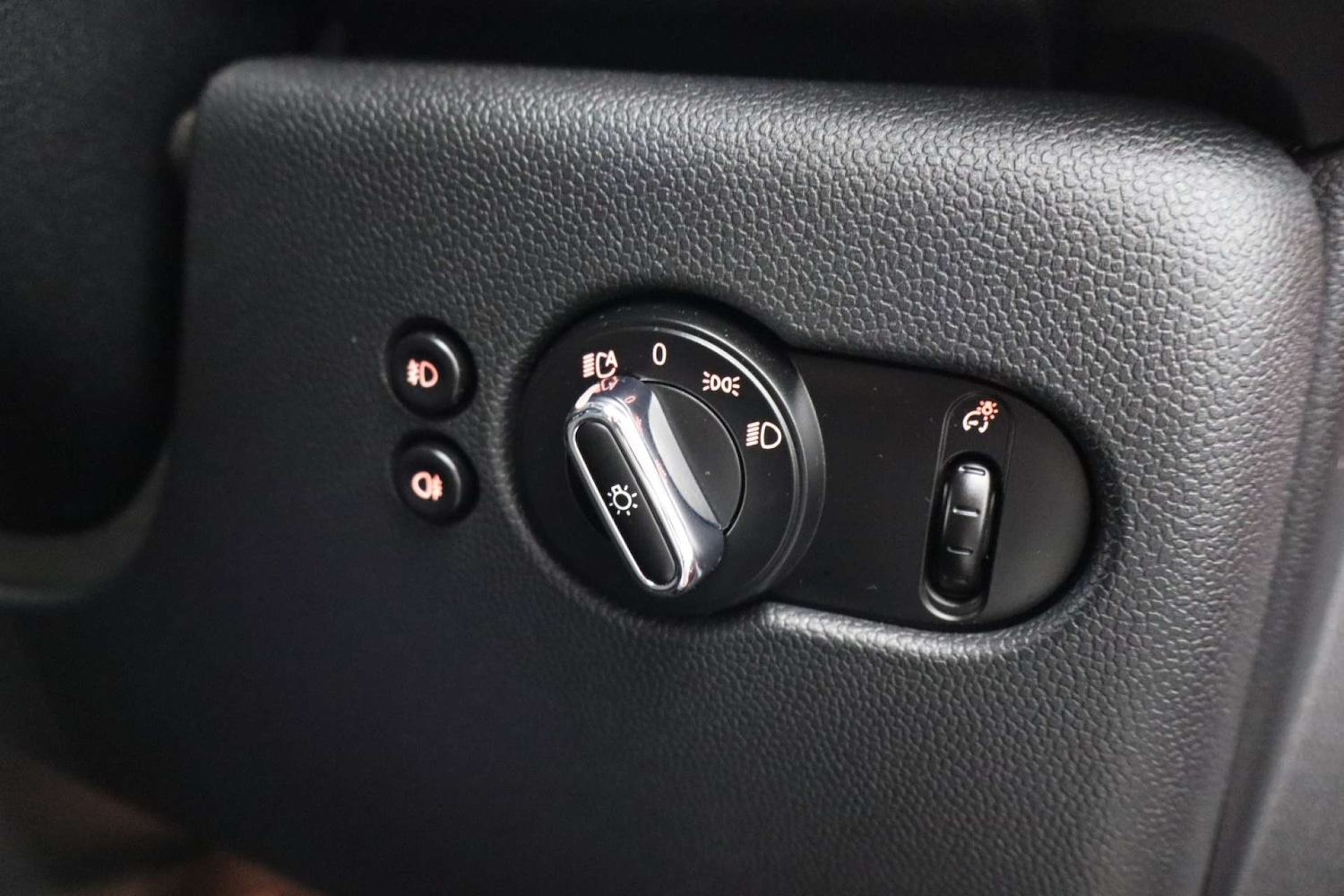 Used MINI Hatch 2017 for sale - 76919199: Photo 19