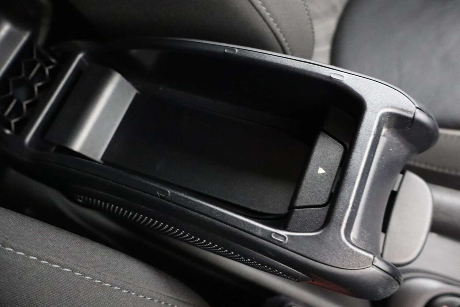 Used MINI Hatch 2017 for sale - 76919199: Photo 42