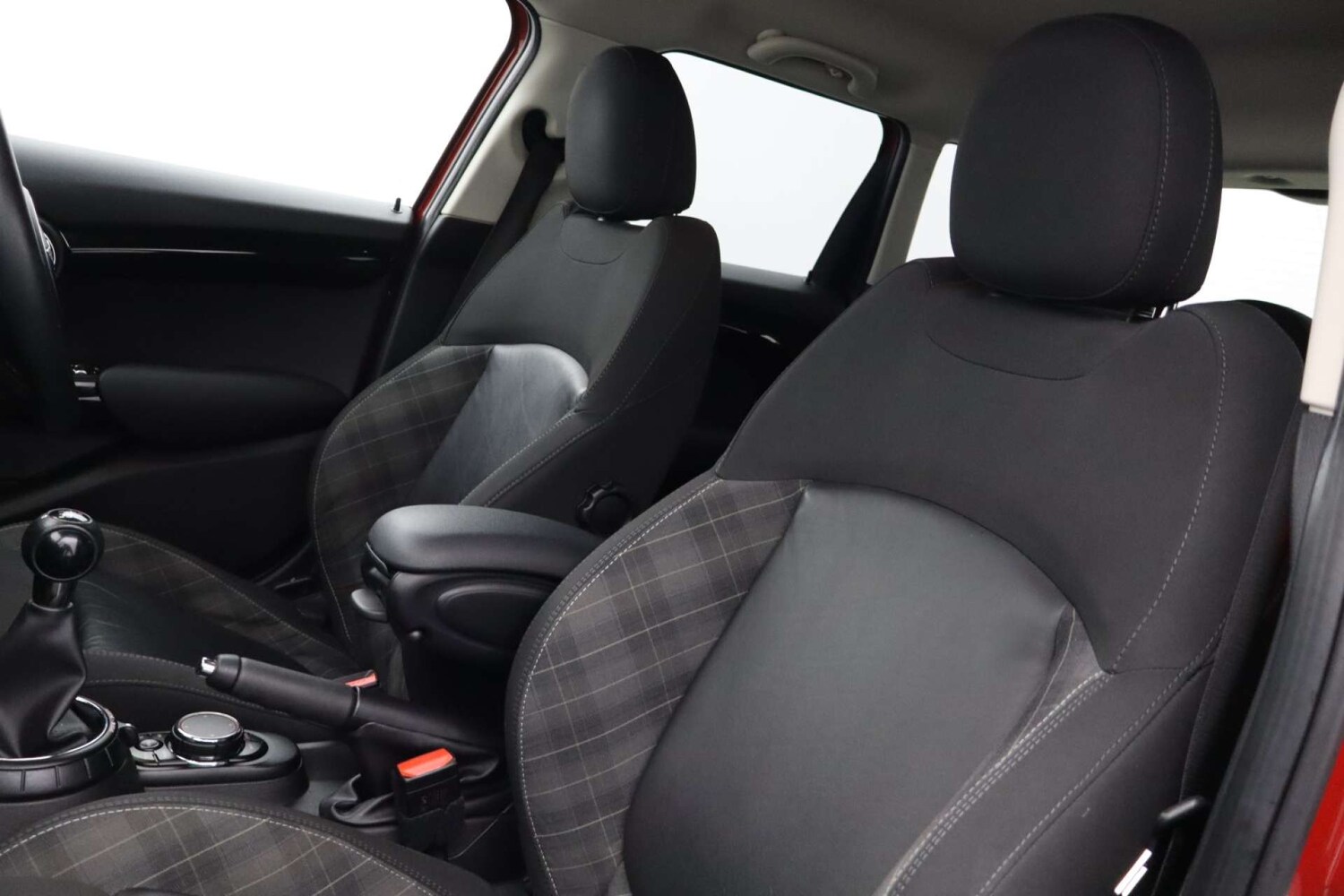 Used MINI Hatch 2017 for sale - 76919199: Photo 56