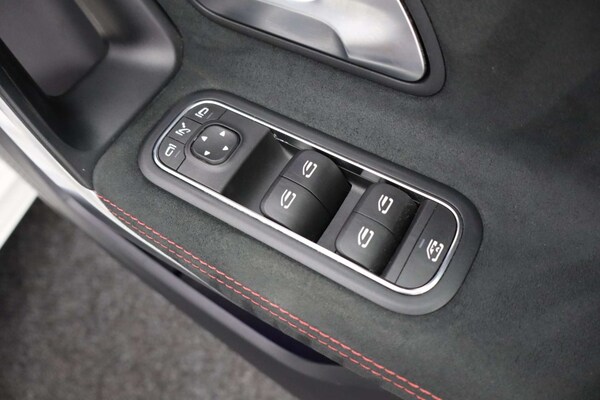 Used Mercedes-Benz A-Class 2018 for sale - 76182594: Photo 18