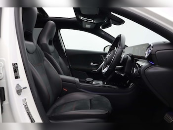 Used Mercedes-Benz A-Class 2018 for sale - 76182594: Photo 2