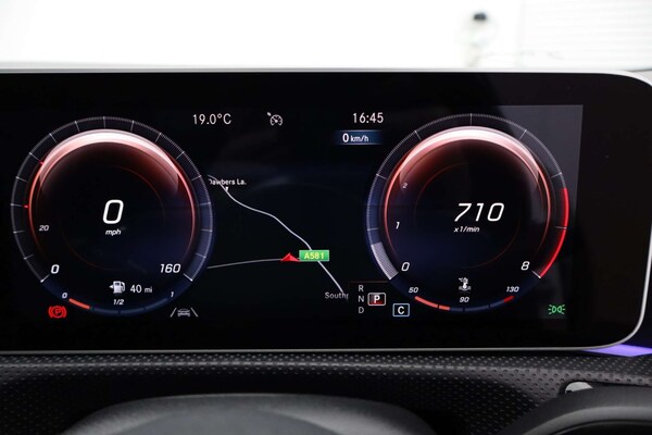 Used Mercedes-Benz A-Class 2018 for sale - 76182594: Photo 38