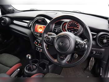 Used MINI Hatch 2019 for sale - 79018286: Photo