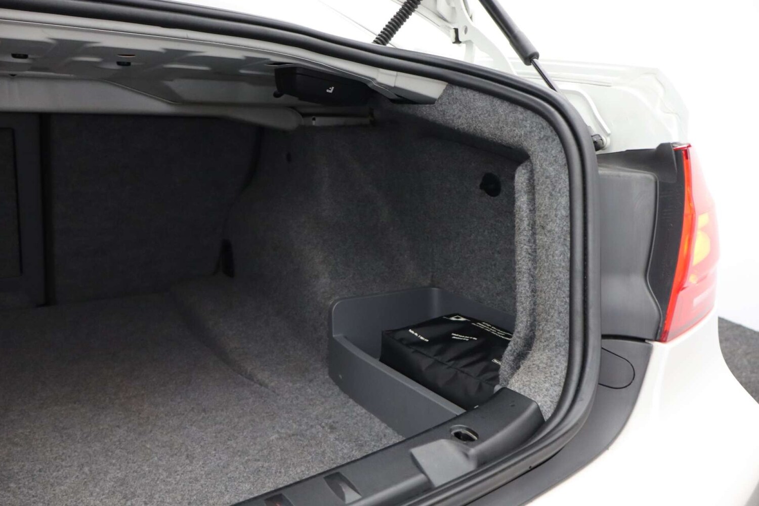 Used BMW M3 2010 for sale - 76628237: Photo 29