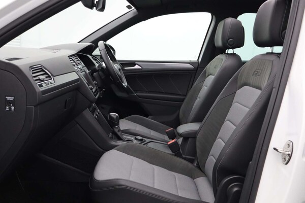 Used Volkswagen Tiguan 2016 for sale - 76182700: Photo 10