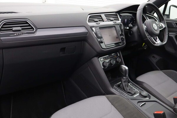 Used Volkswagen Tiguan 2016 for sale - 76182700: Photo 16