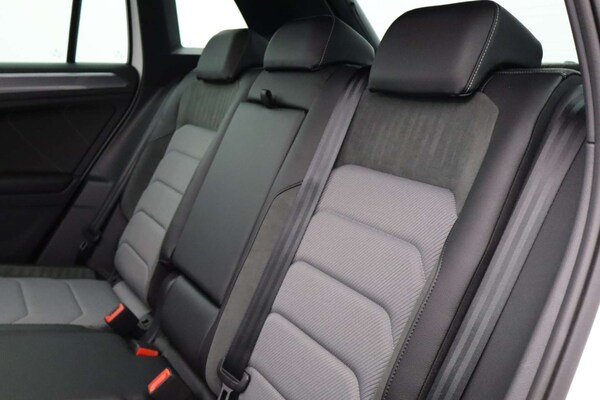 Used Volkswagen Tiguan 2016 for sale - 76182700: Photo 50