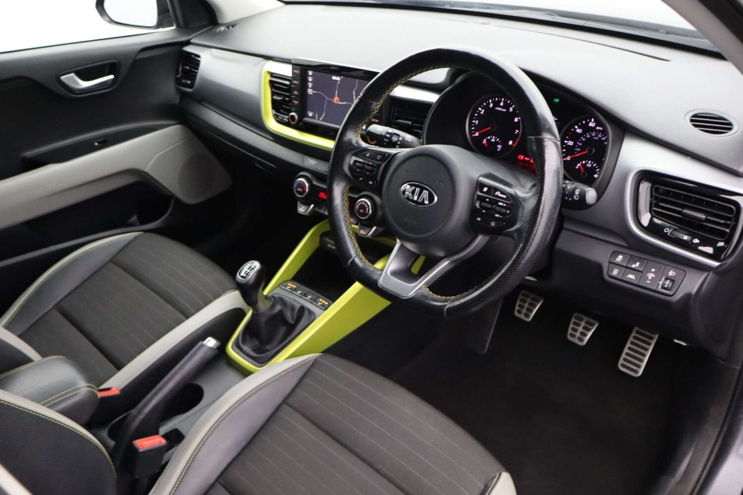 Used Kia Stonic 2018 for sale - 76481375: Photo 11