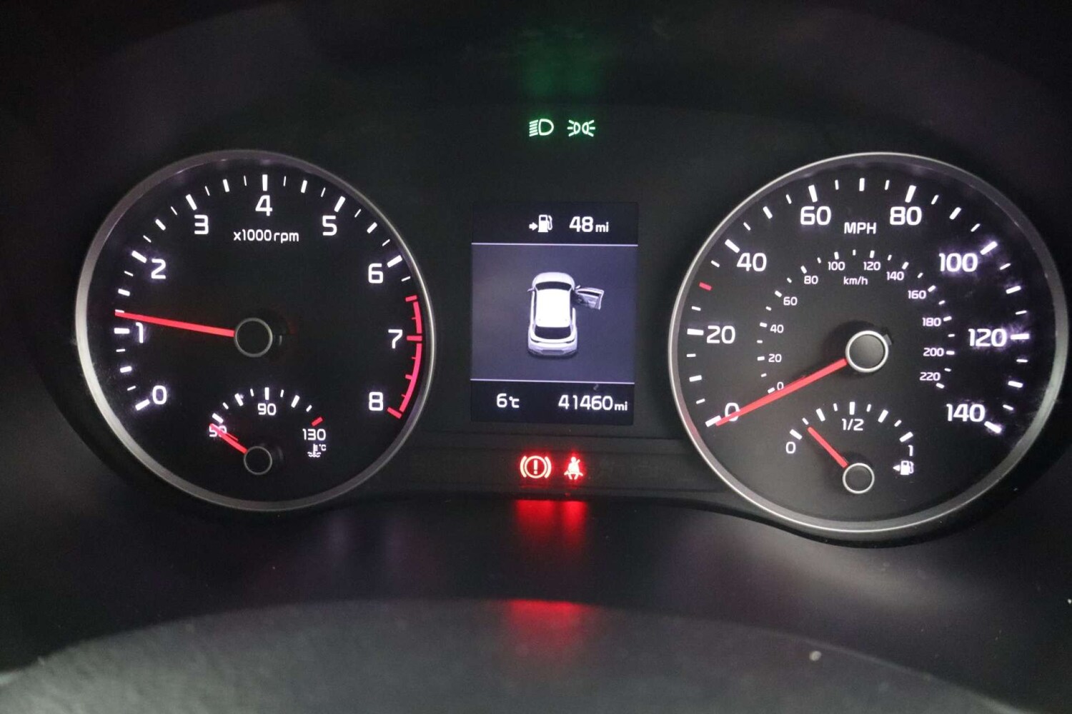 Used Kia Stonic 2018 for sale - 76481375: Photo 39