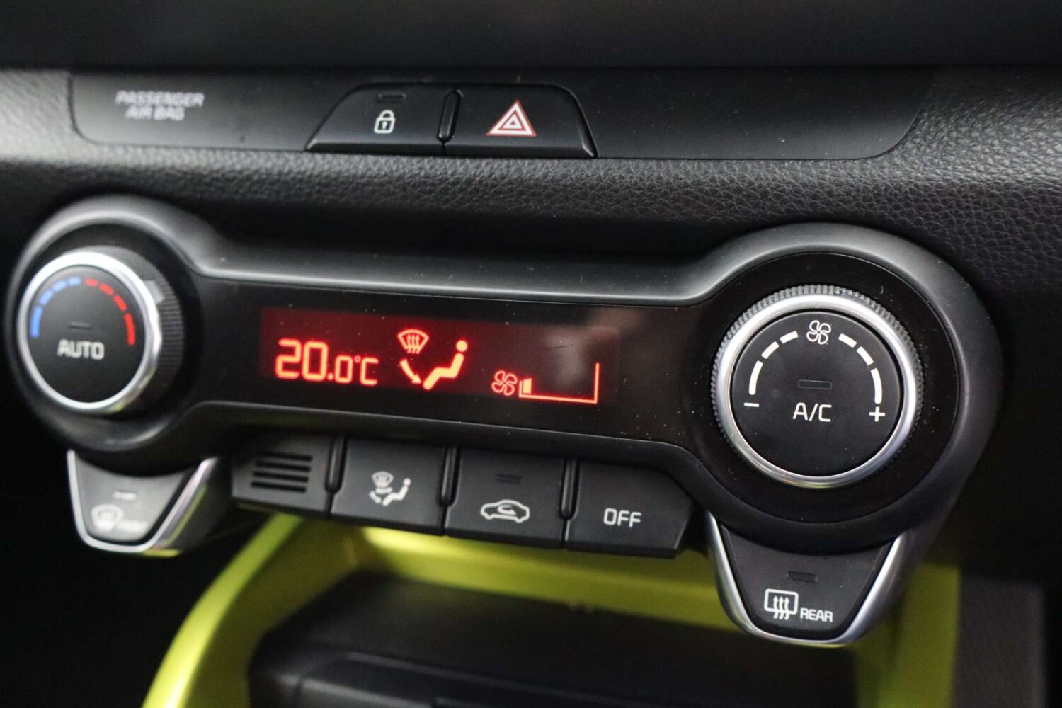 Used Kia Stonic 2018 for sale - 76481375: Photo 47