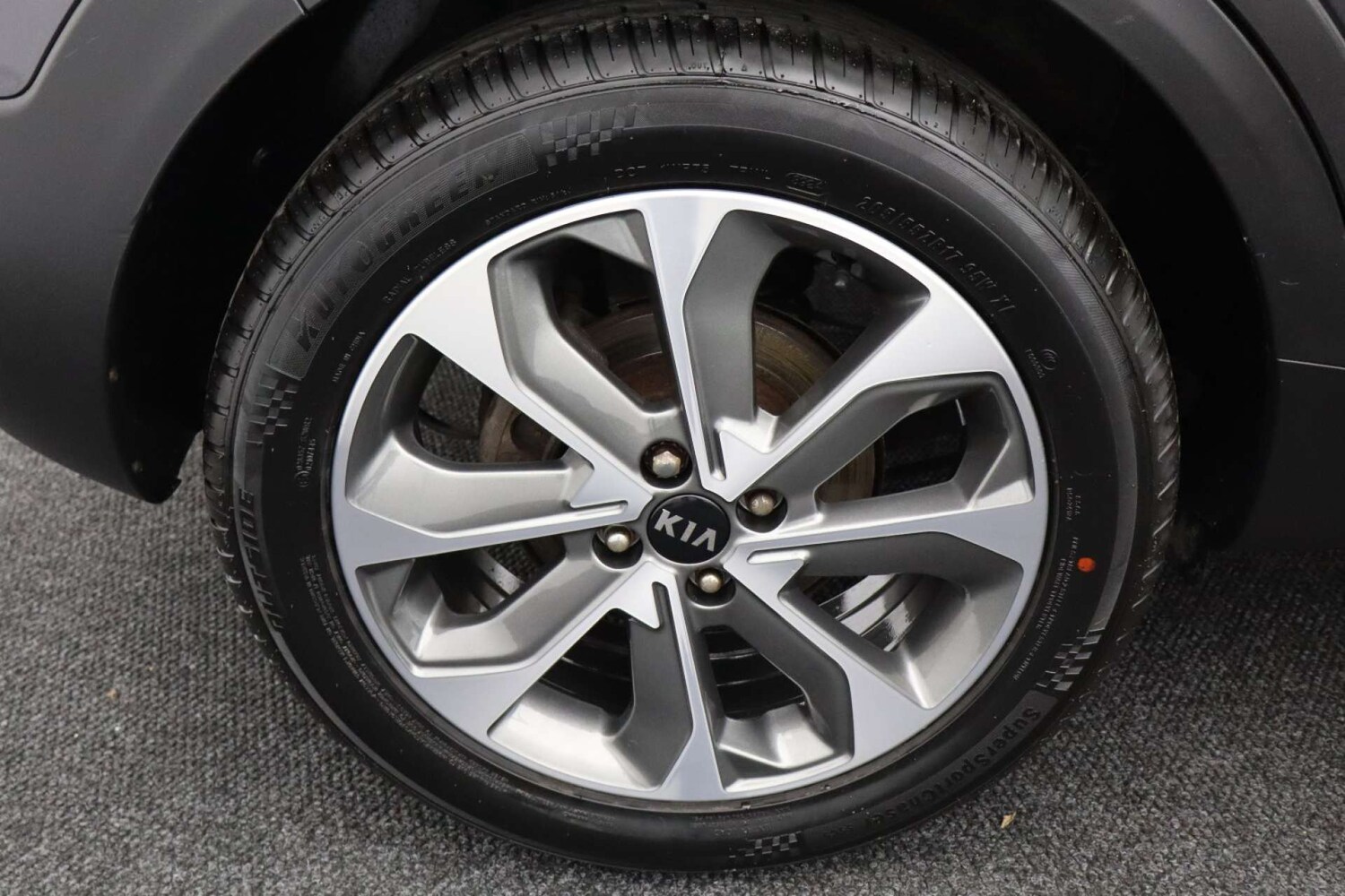 Used Kia Stonic 2018 for sale - 76481375: Photo 54