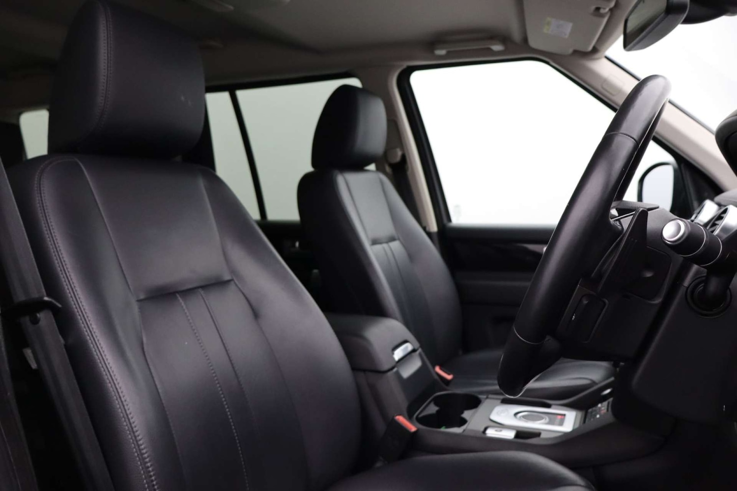 Used Land Rover Discovery 2015 for sale - 76182658: Photo 19