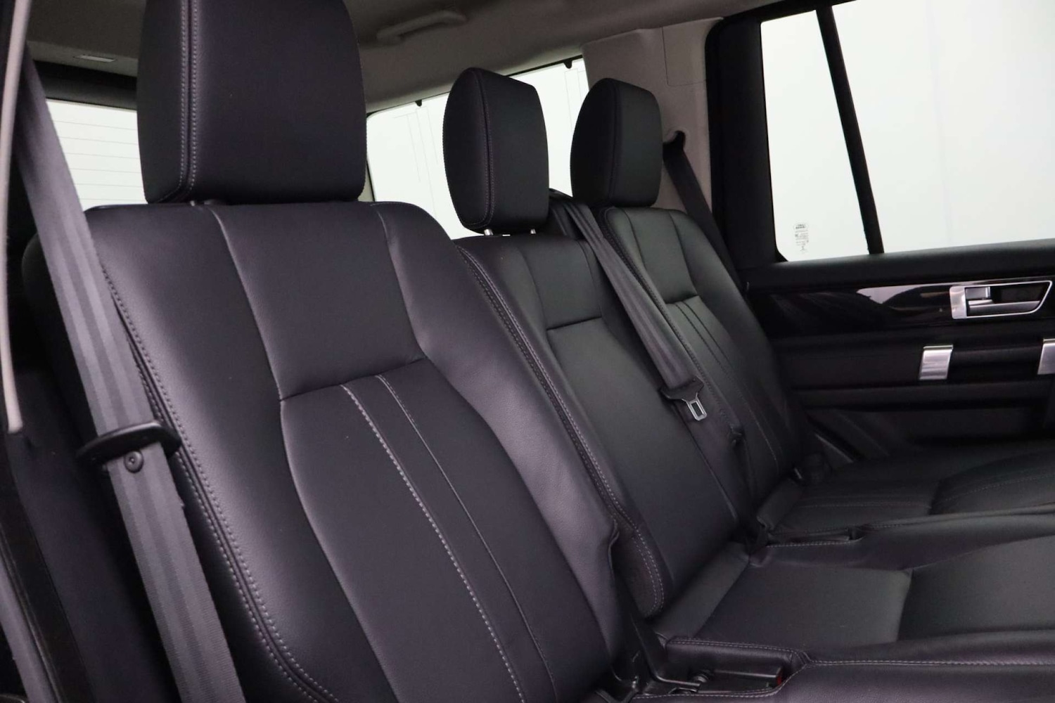 Used Land Rover Discovery 2015 for sale - 76182658: Photo 20