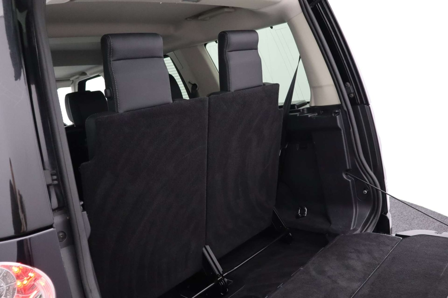 Used Land Rover Discovery 2015 for sale - 76182658: Photo 25
