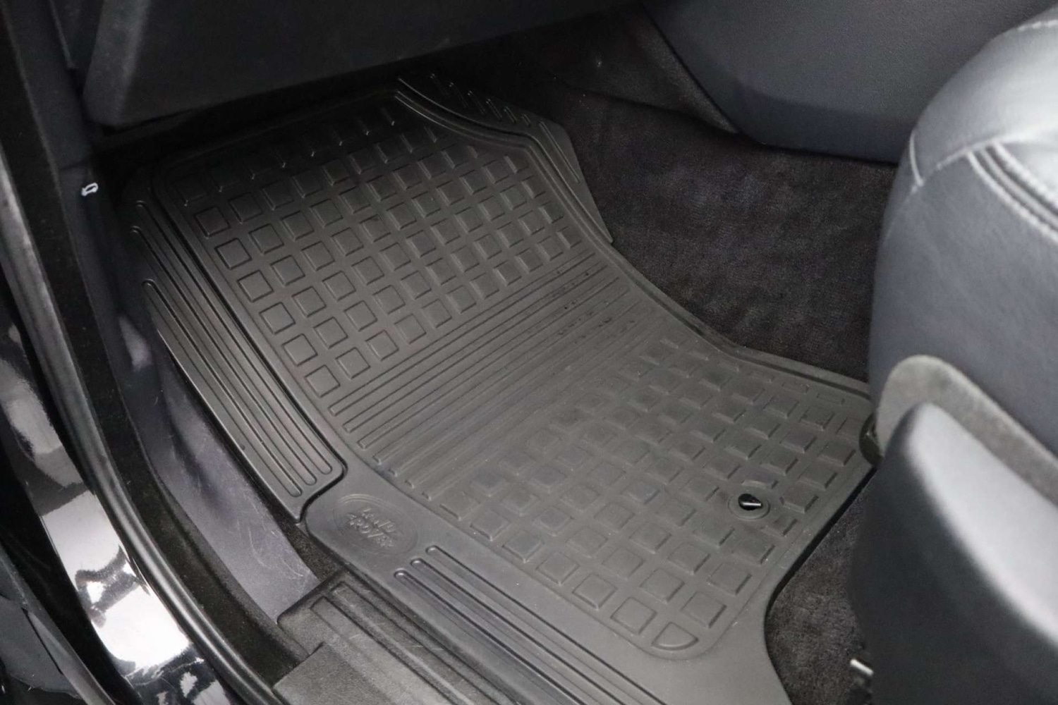 Used Land Rover Discovery 2015 for sale - 76182658: Photo 27