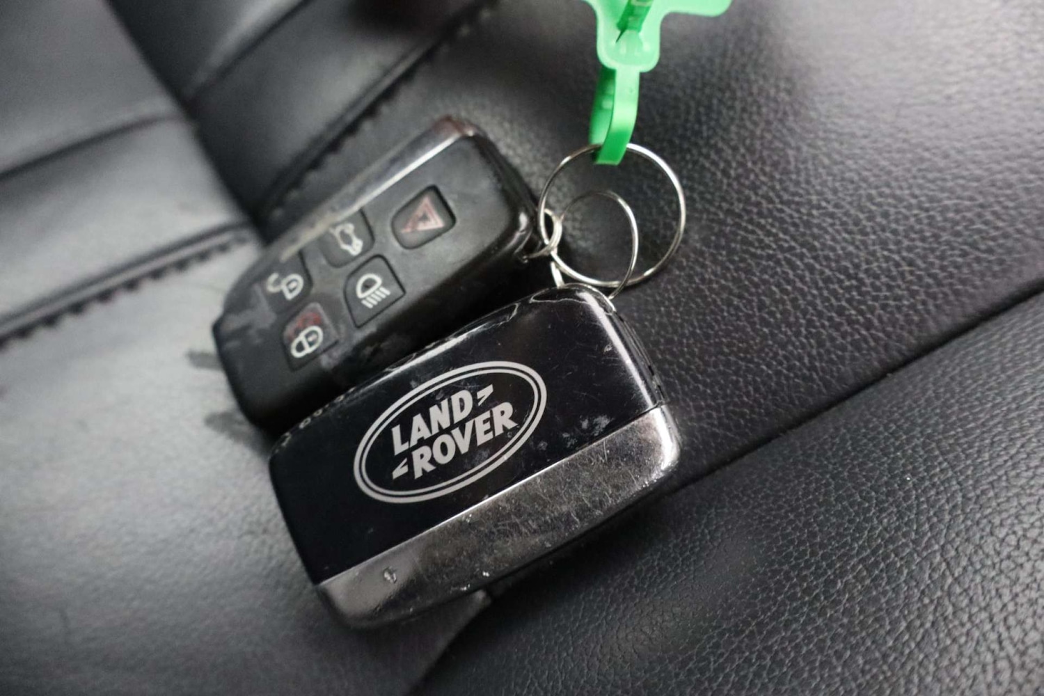 Used Land Rover Discovery 2015 for sale - 76182658: Photo 37