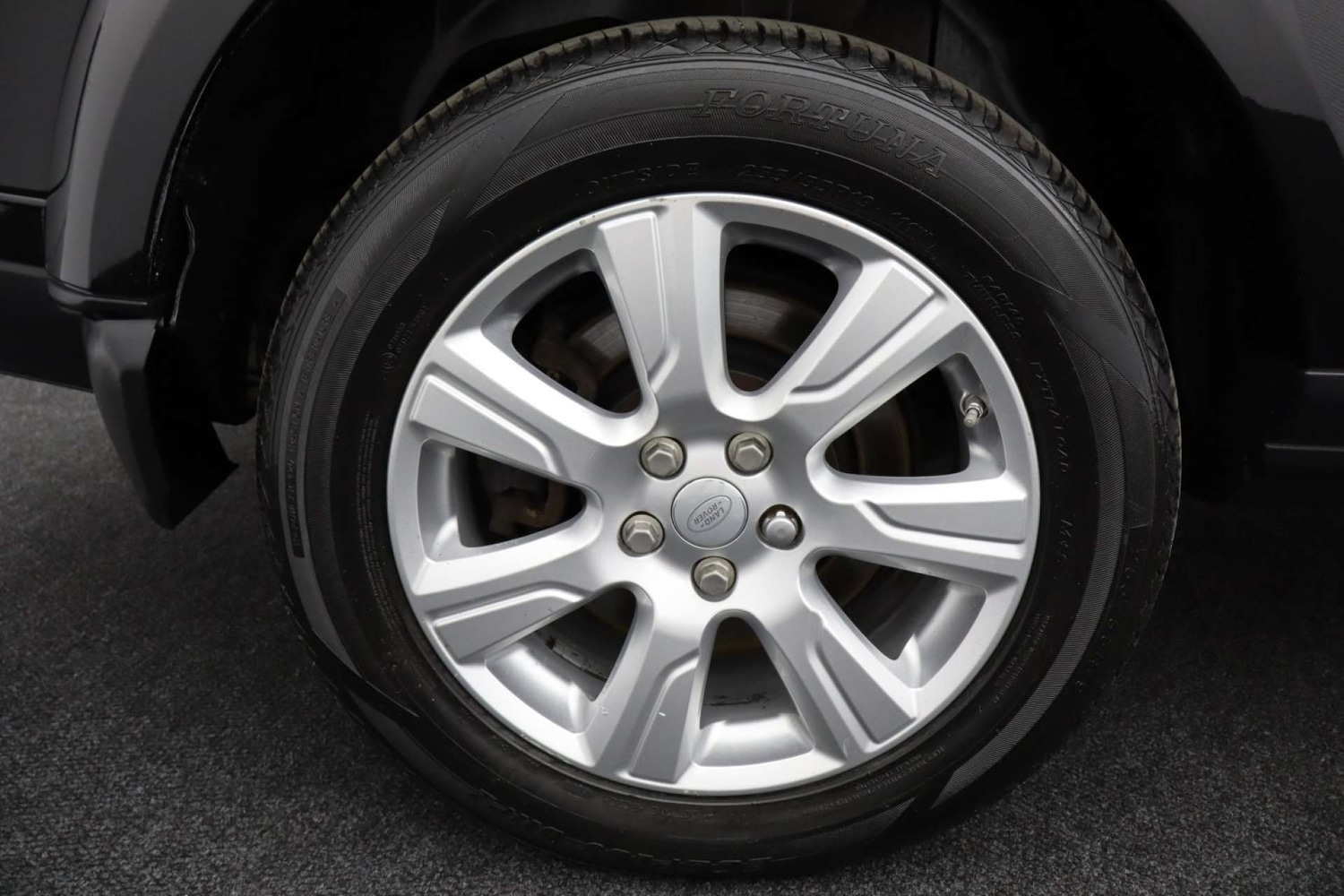 Used Land Rover Discovery 2015 for sale - 76182658: Photo 46