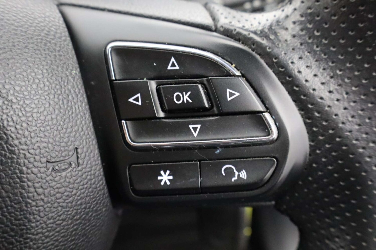 Used MG MG ZS 2018 for sale - 77129077: Photo 27