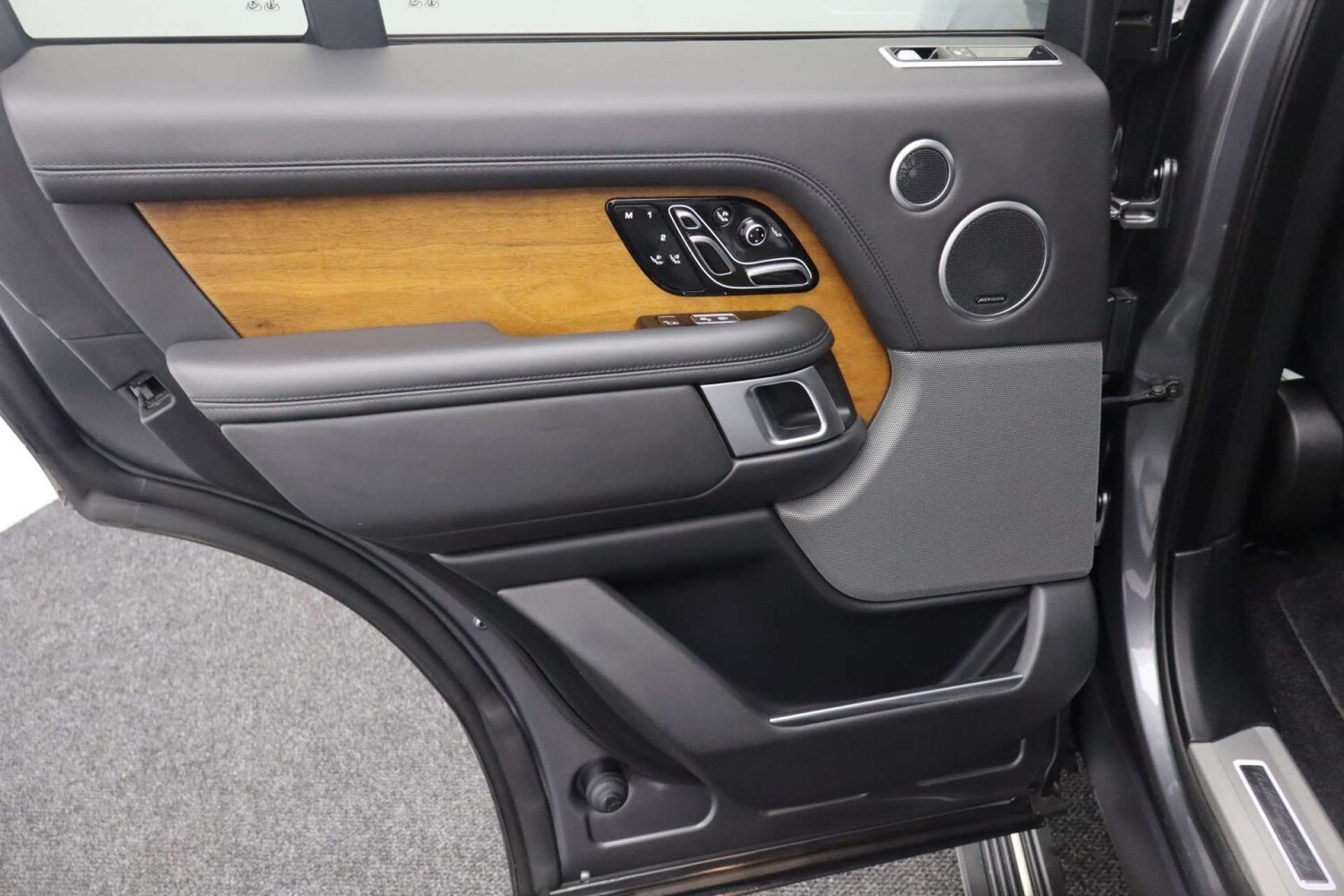 Used Land Rover Range Rover 2020 for sale - 77129073: Photo 46