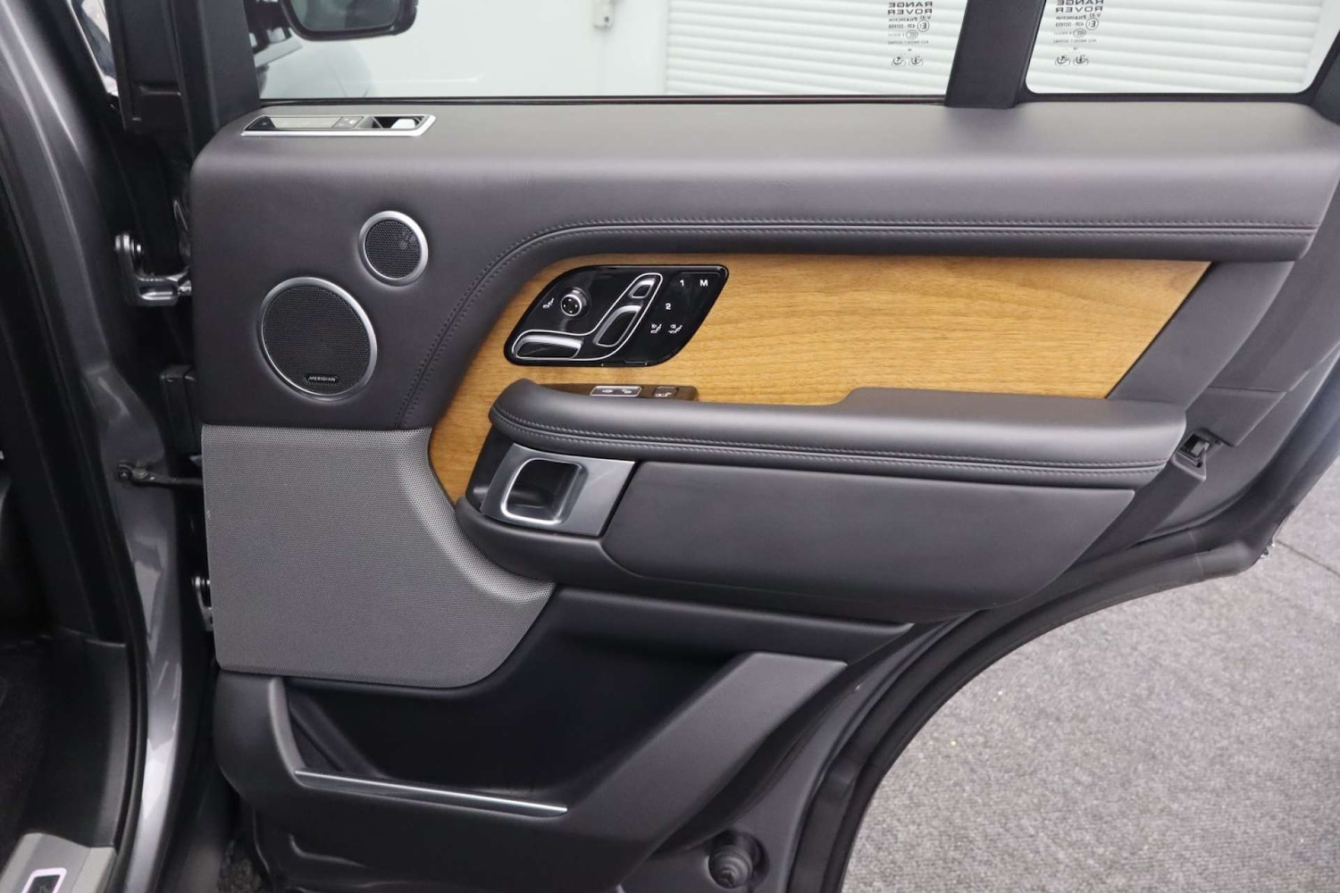 Used Land Rover Range Rover 2020 for sale - 77129073: Photo 76