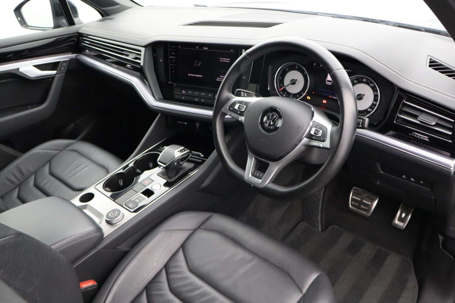 Used Volkswagen Touareg 2019 for sale - 76182669: Photo 11