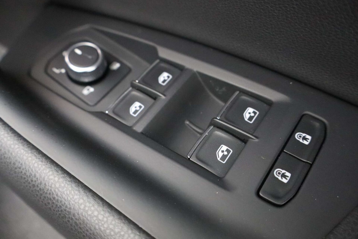 Used Volkswagen Touareg 2019 for sale - 76182669: Photo 15