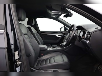 Used Volkswagen Touareg 2019 for sale - 76182669: Photo