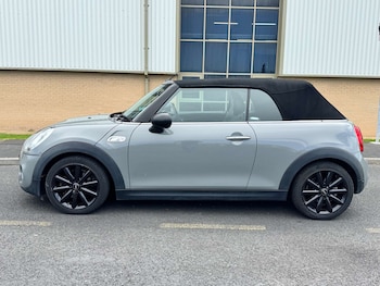 Used MINI Convertible 2017 for sale - 78557885: Photo