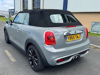 Used MINI Convertible 2017 for sale - 78557885: Photo