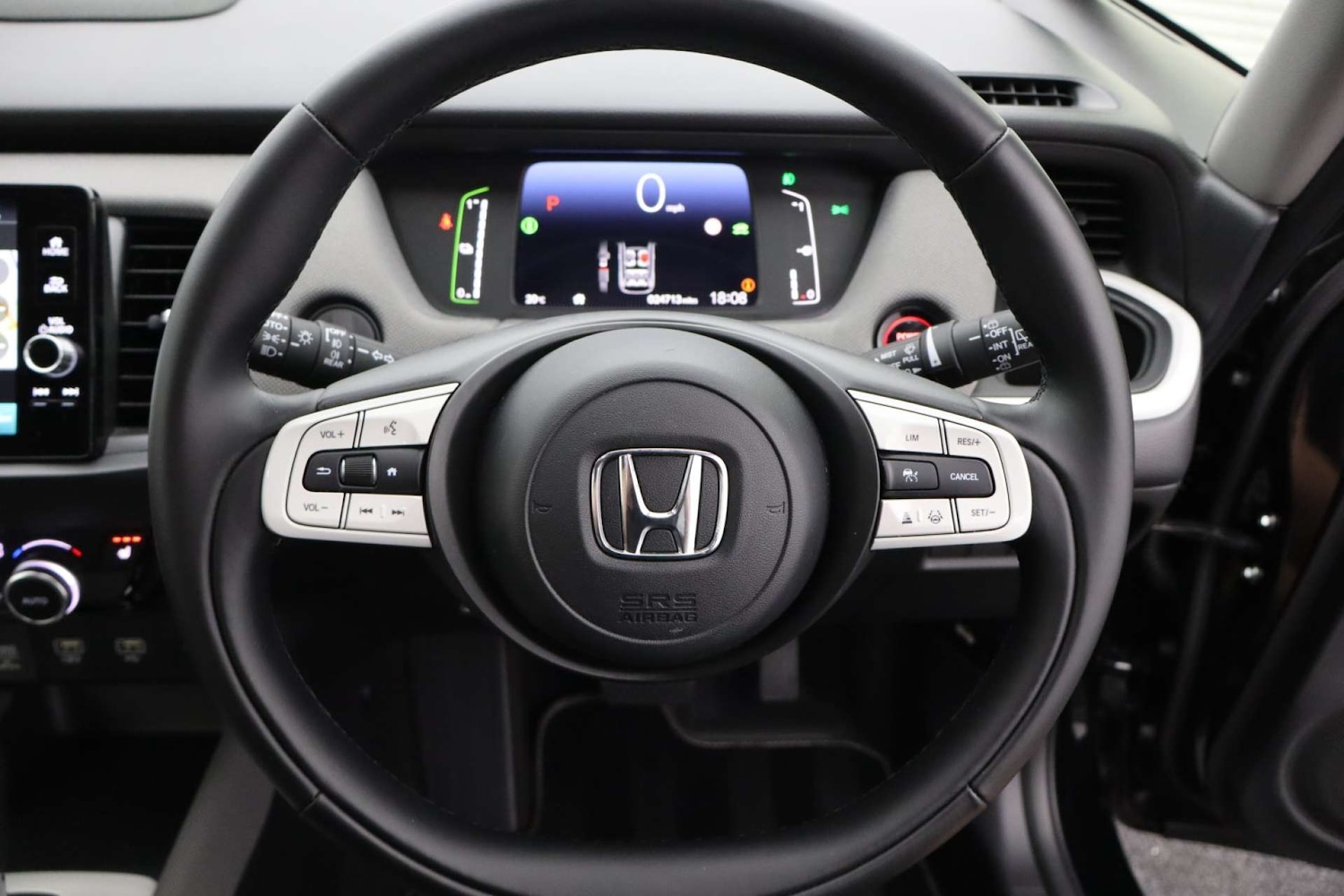 Used Honda Jazz 2023 for sale - 76601750: Photo 15